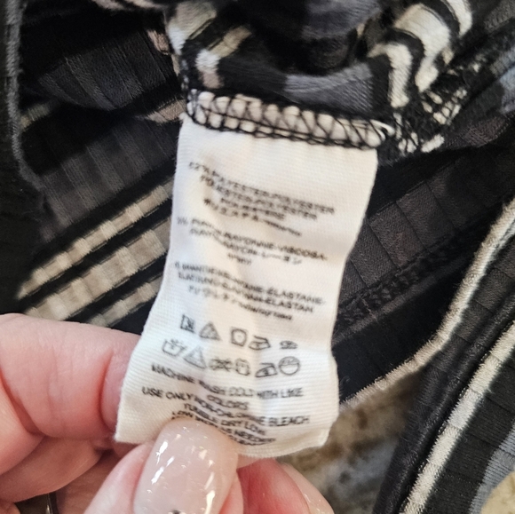 Free People Ribbed Wrap Tie Top Black Gray Stripe Long Sleeve Size M - Picture 5 of 8